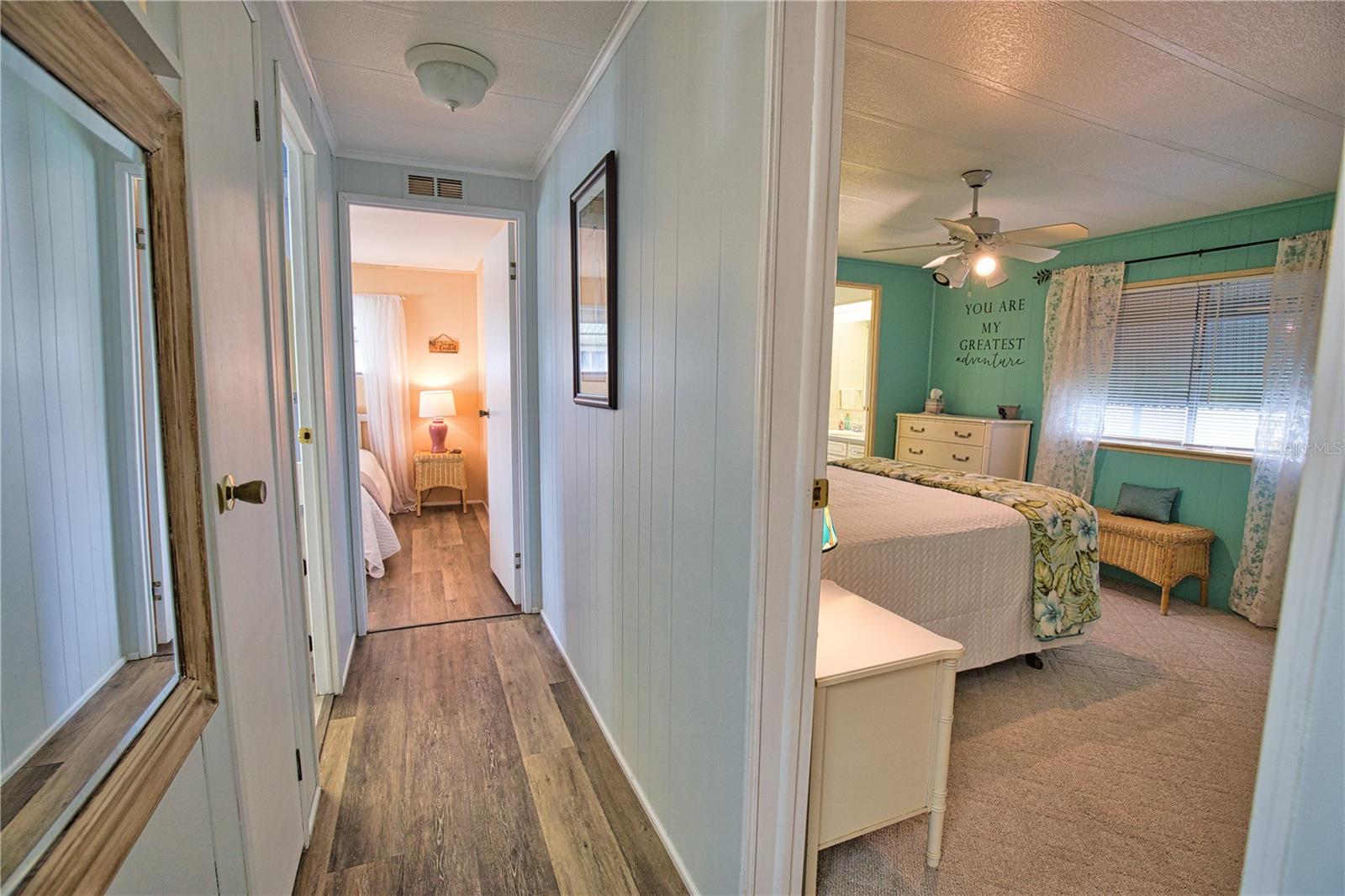 POLYNESIAN VILLAGE - Residential