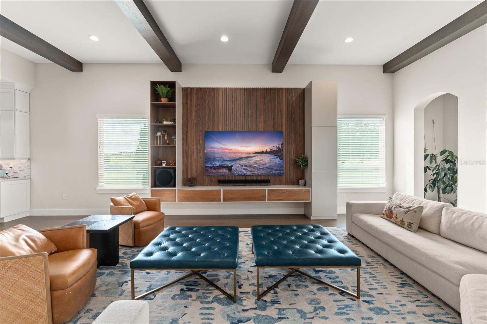 BELLA COLLINA WEST SUB - Residential