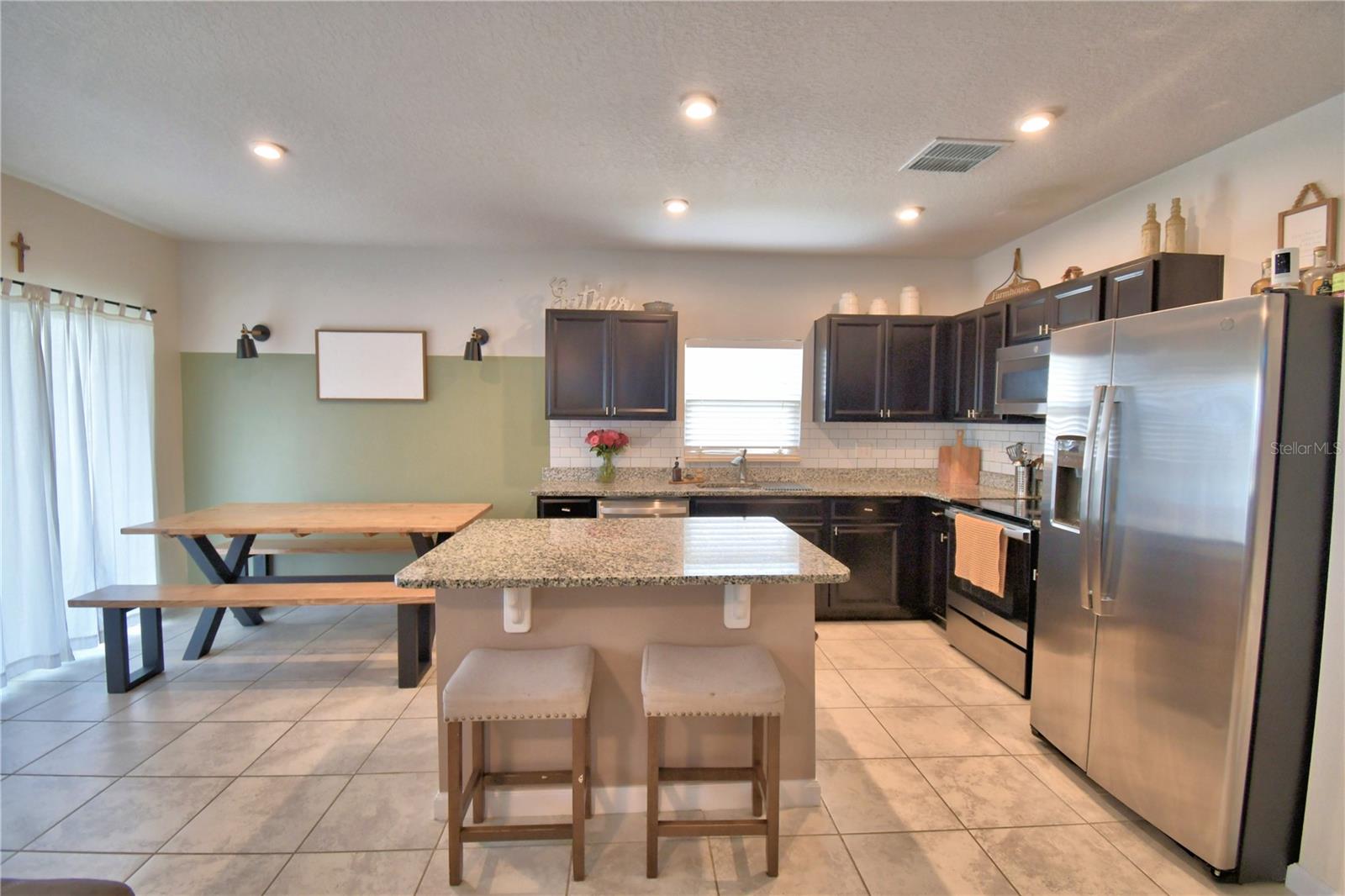 EAGLE LANDING PHASE I - Residential