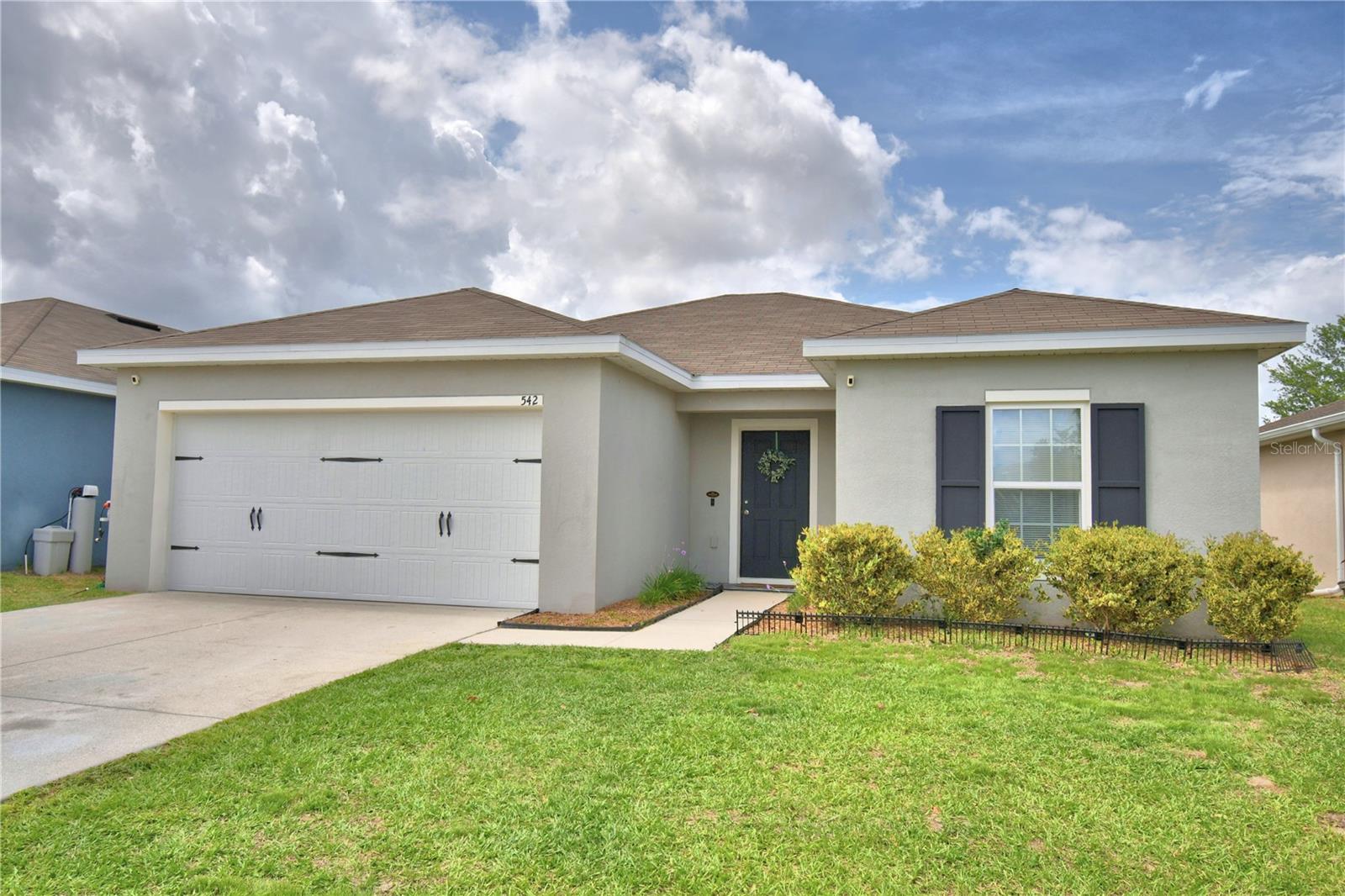 EAGLE LANDING PHASE I - Residential