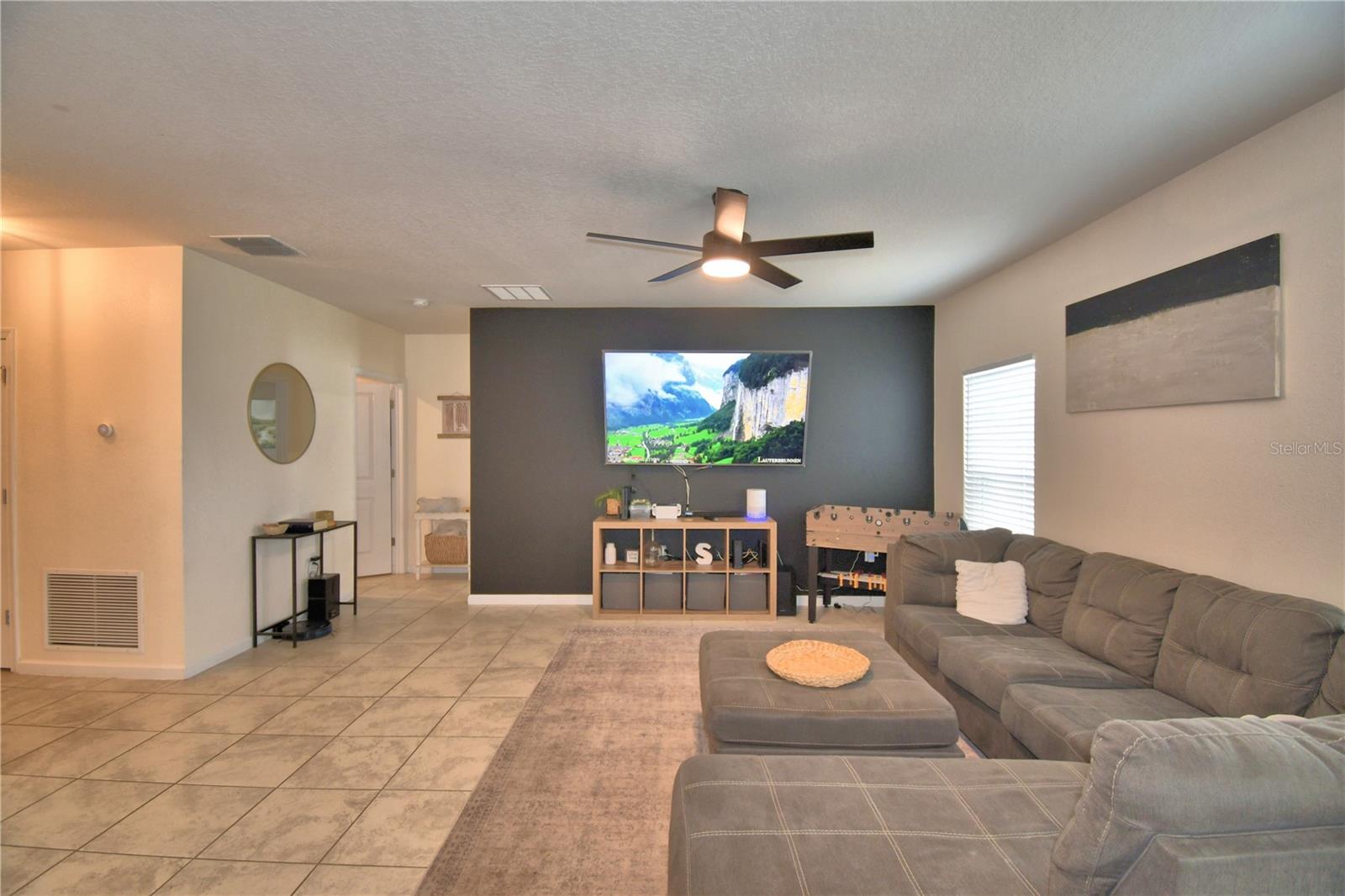 EAGLE LANDING PHASE I - Residential