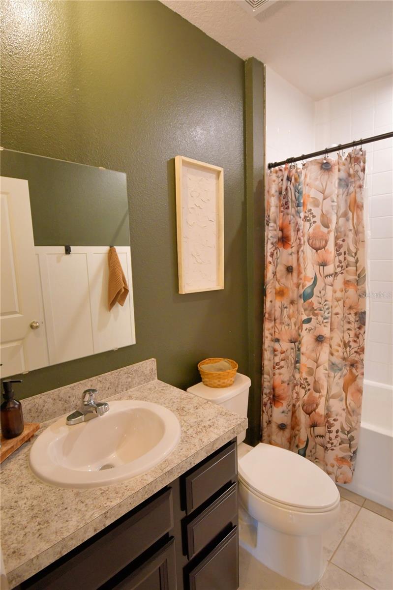 EAGLE LANDING PHASE I - Residential