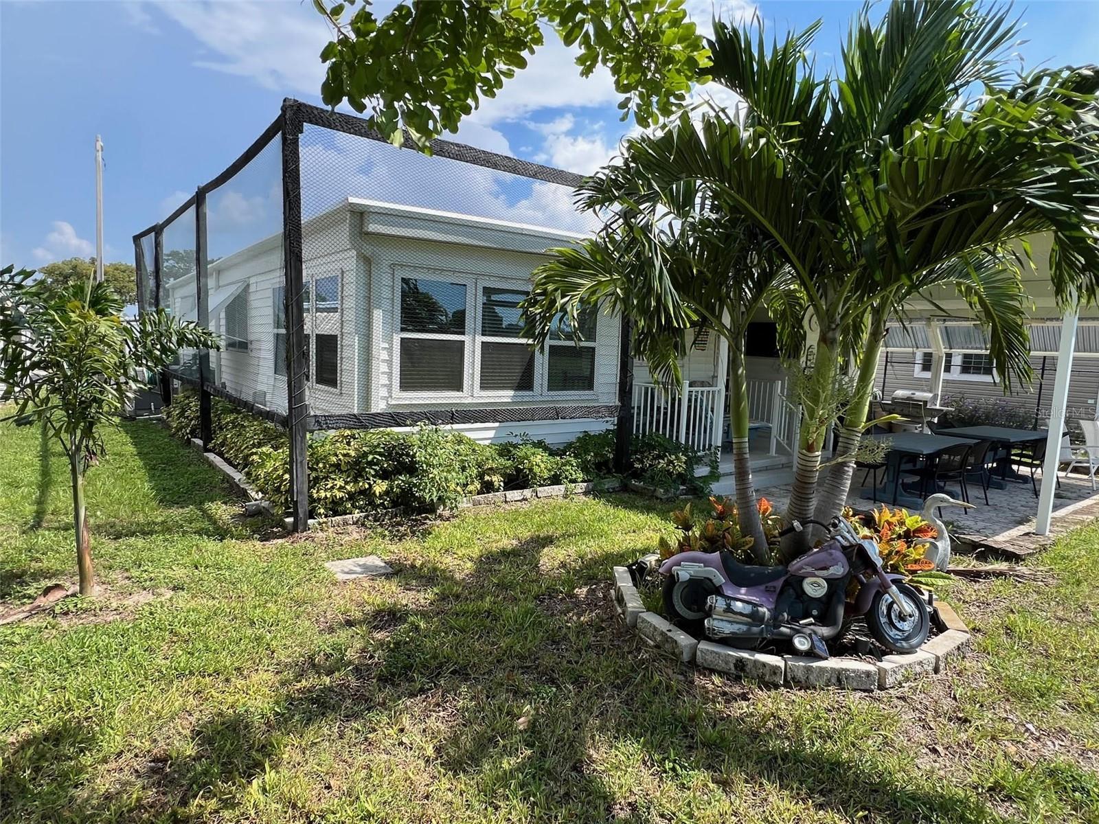 35 THATCH PALM STREET E 35