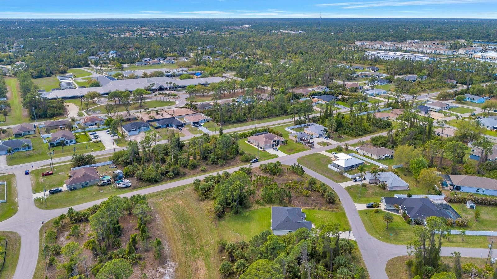 PORT CHARLOTTE SUB 49 - Land