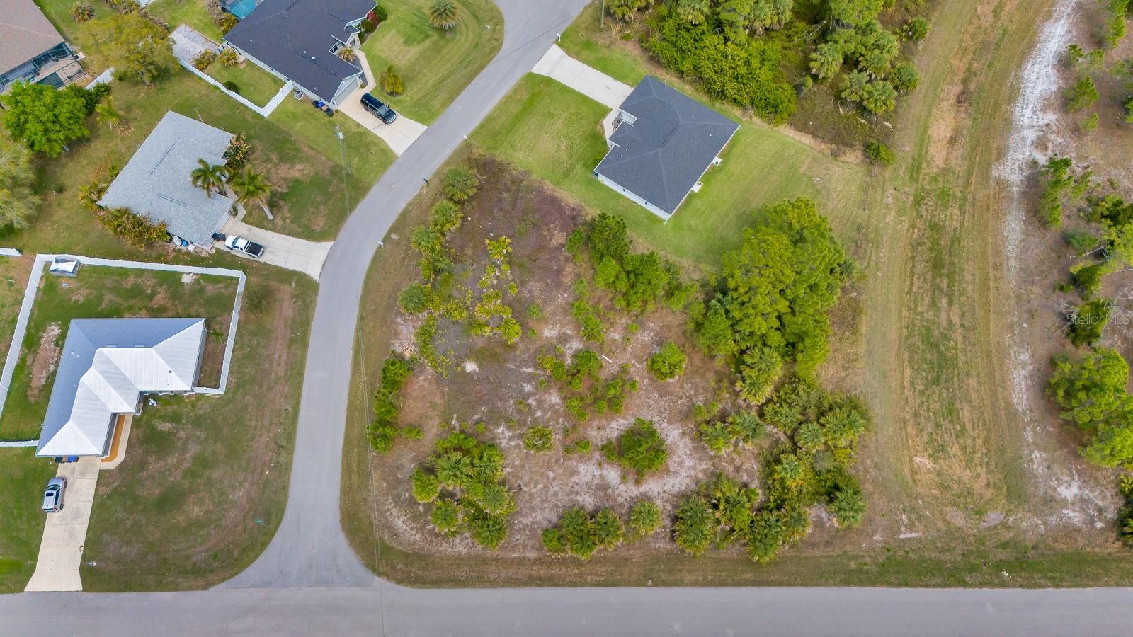 PORT CHARLOTTE SUB 49 - Land