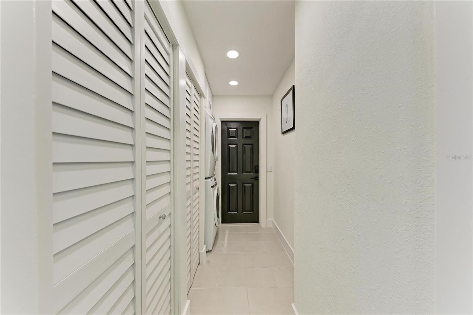 SUNRISE PARK - Residential