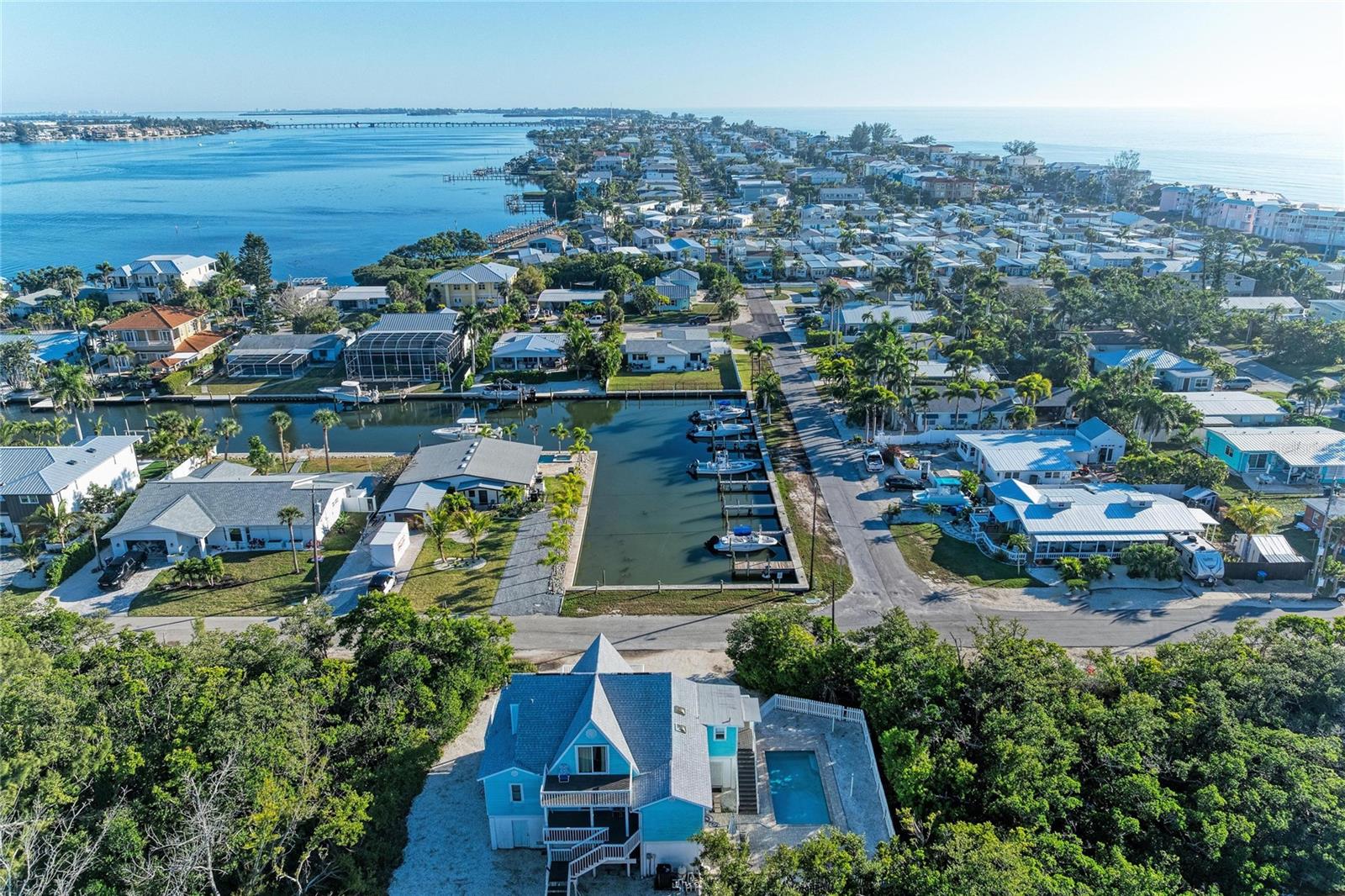 SUNRISE PARK - Residential