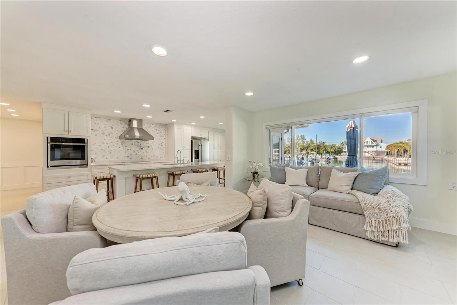 SUNRISE PARK - Residential