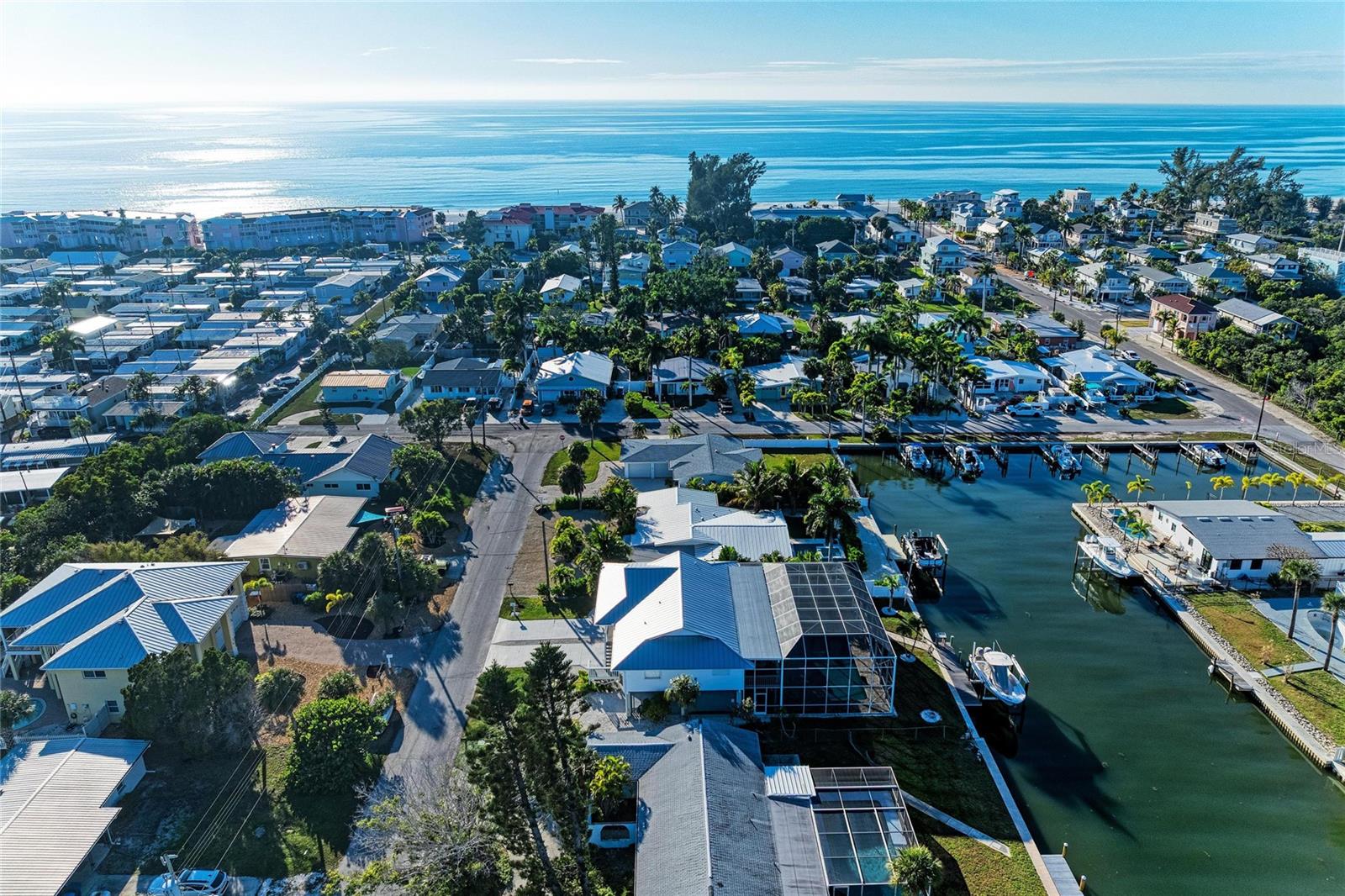 SUNRISE PARK - Residential