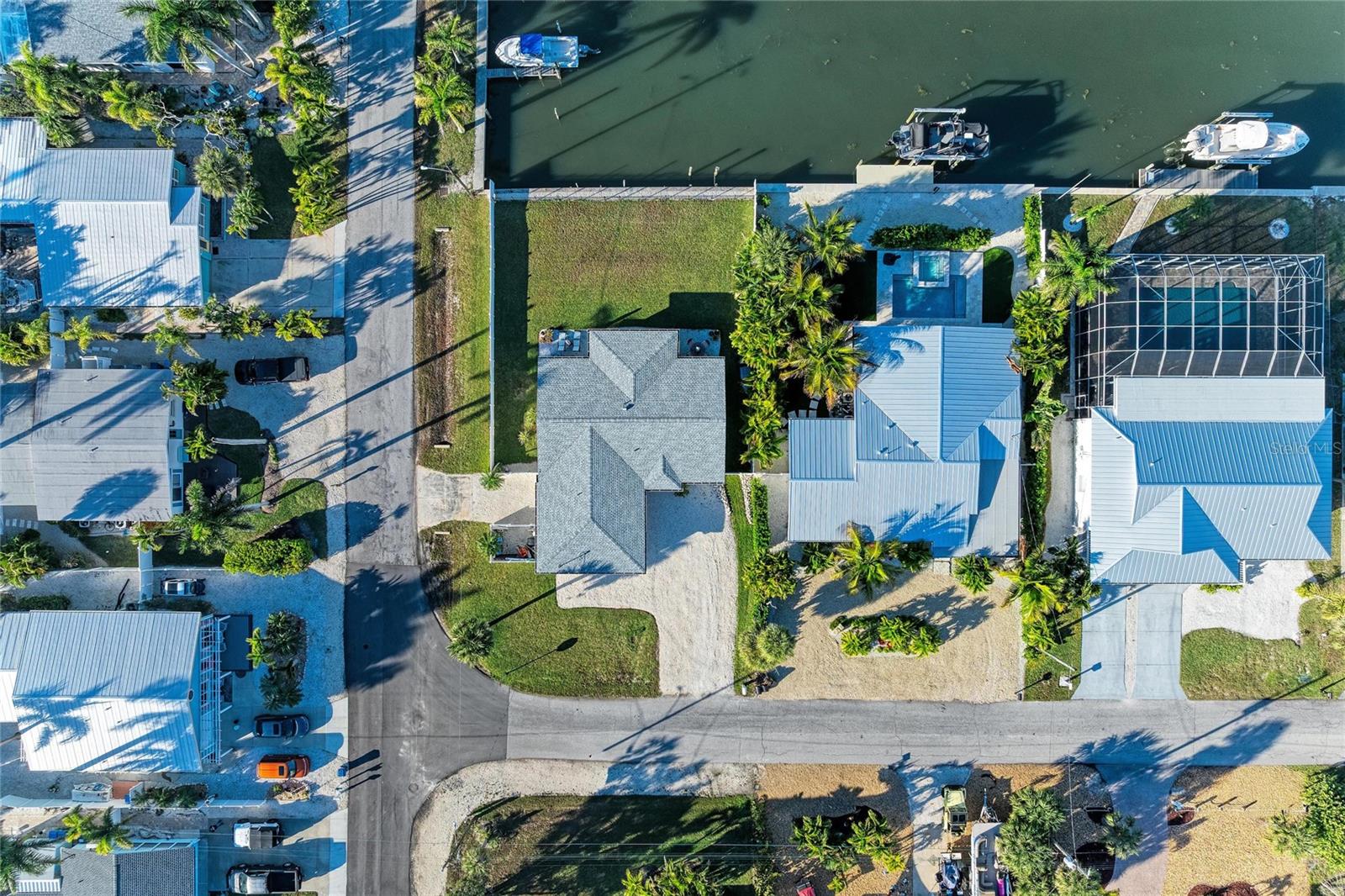 SUNRISE PARK - Residential