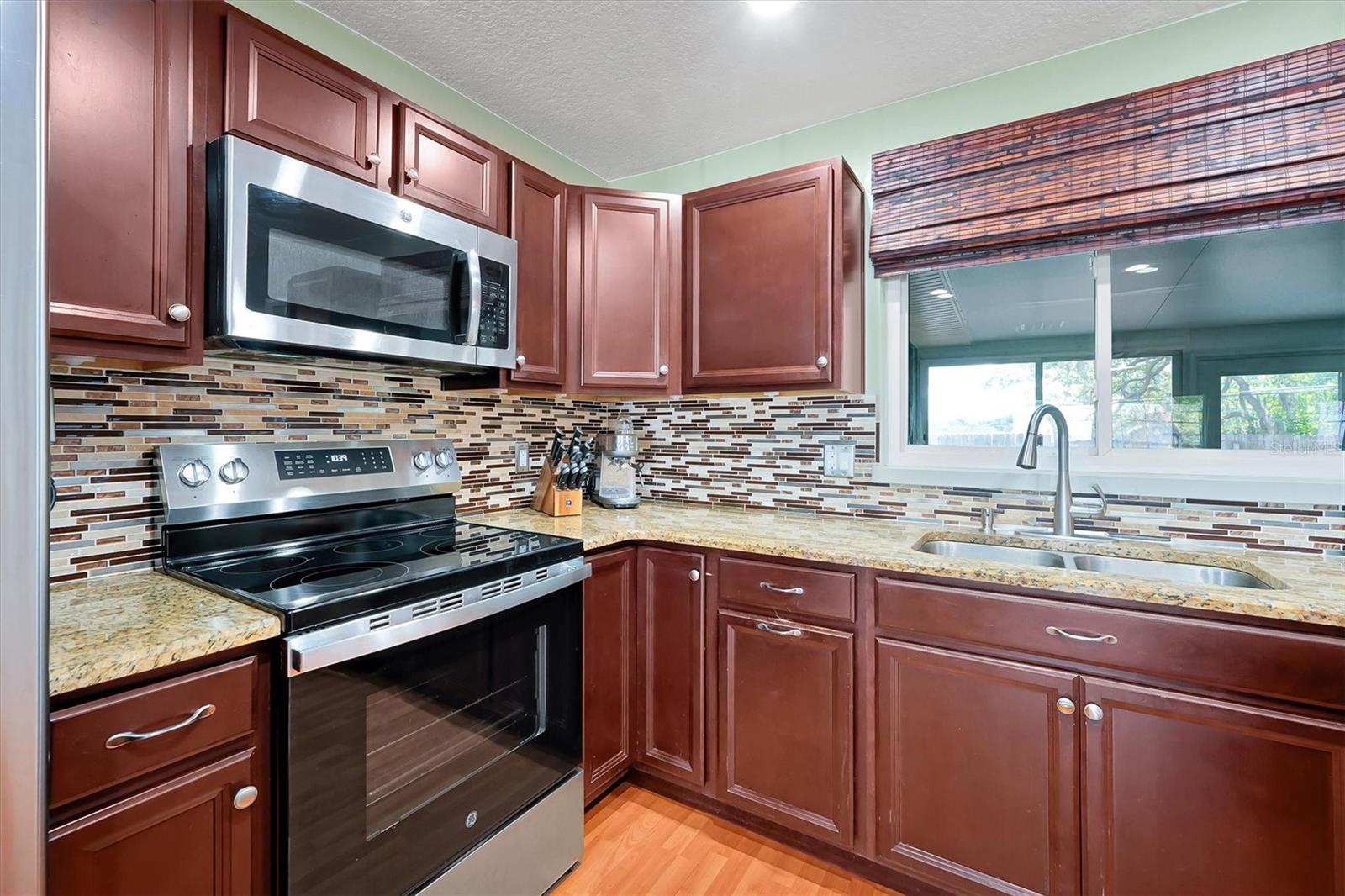 SPRING OAKS UNIT 4 - Residential