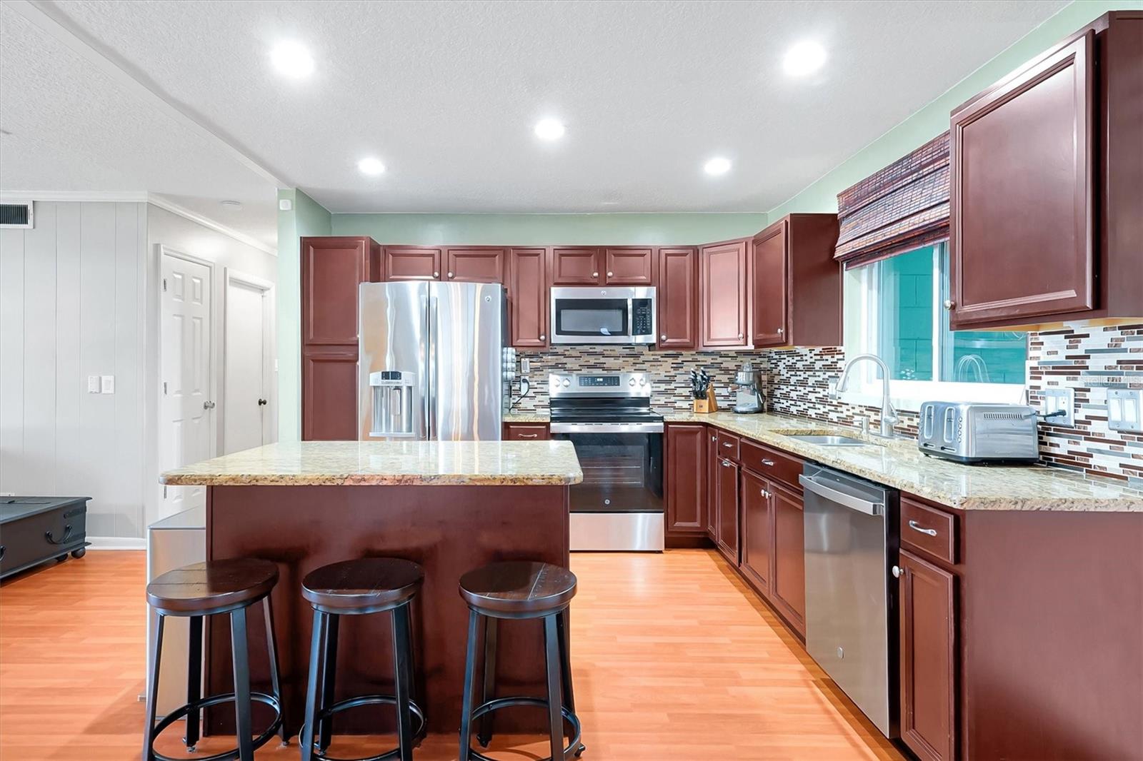 SPRING OAKS UNIT 4 - Residential