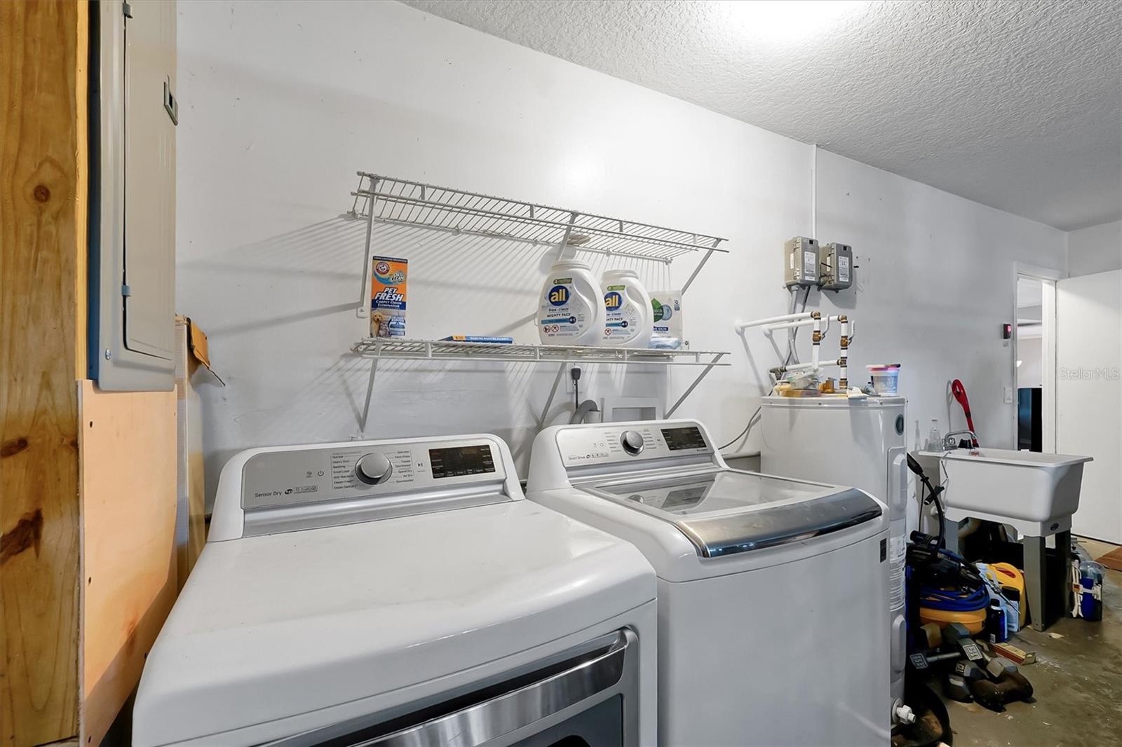 SPRING OAKS UNIT 4 - Residential