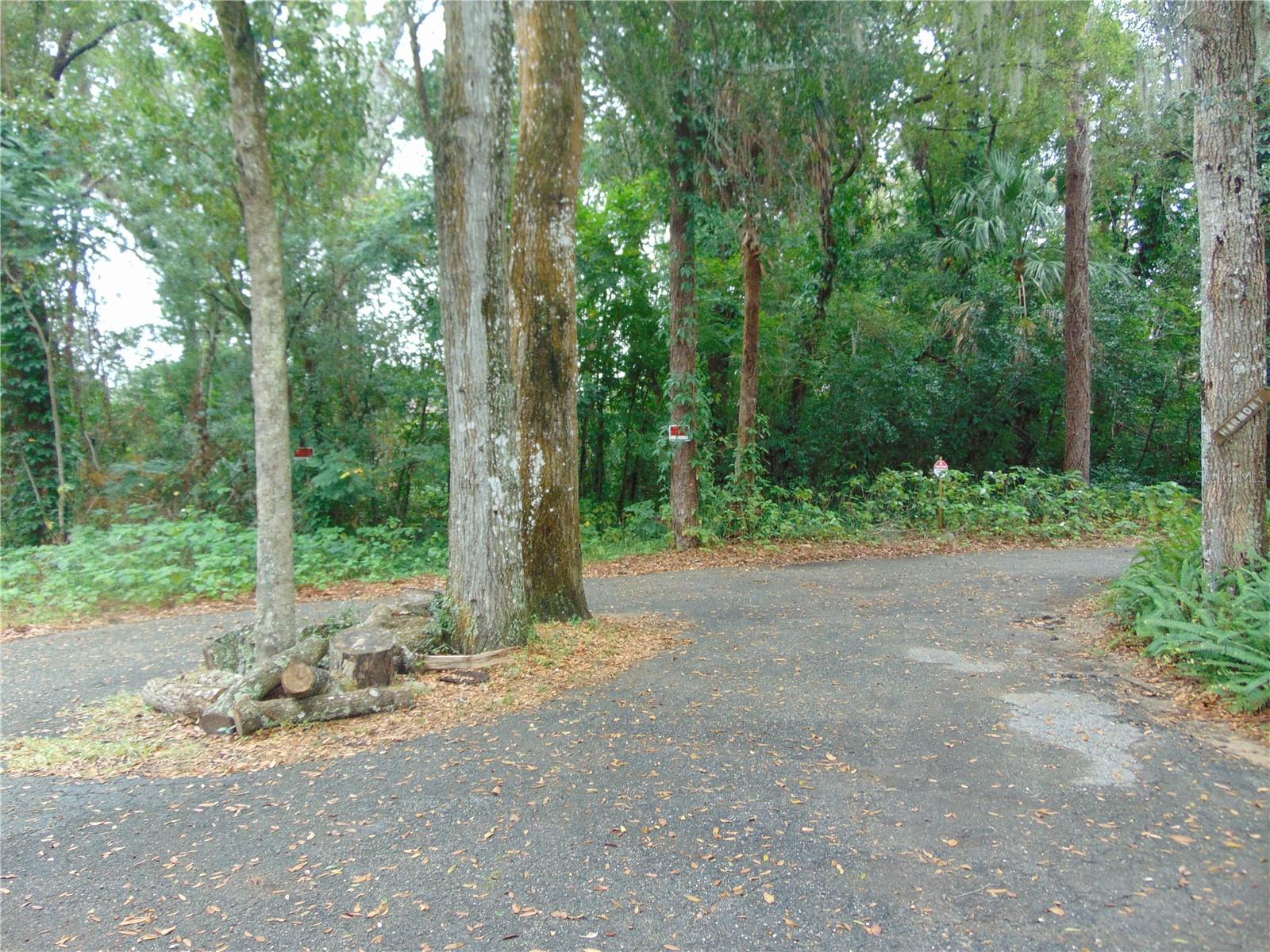 BROADVIEW HEIGHTS SUBDIVISION - Land