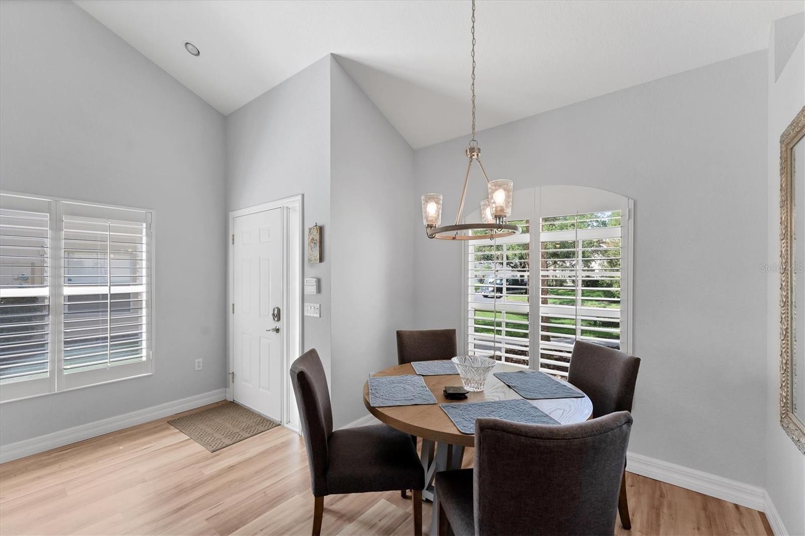 CEDAR HOLLOW AT TARA - Residential