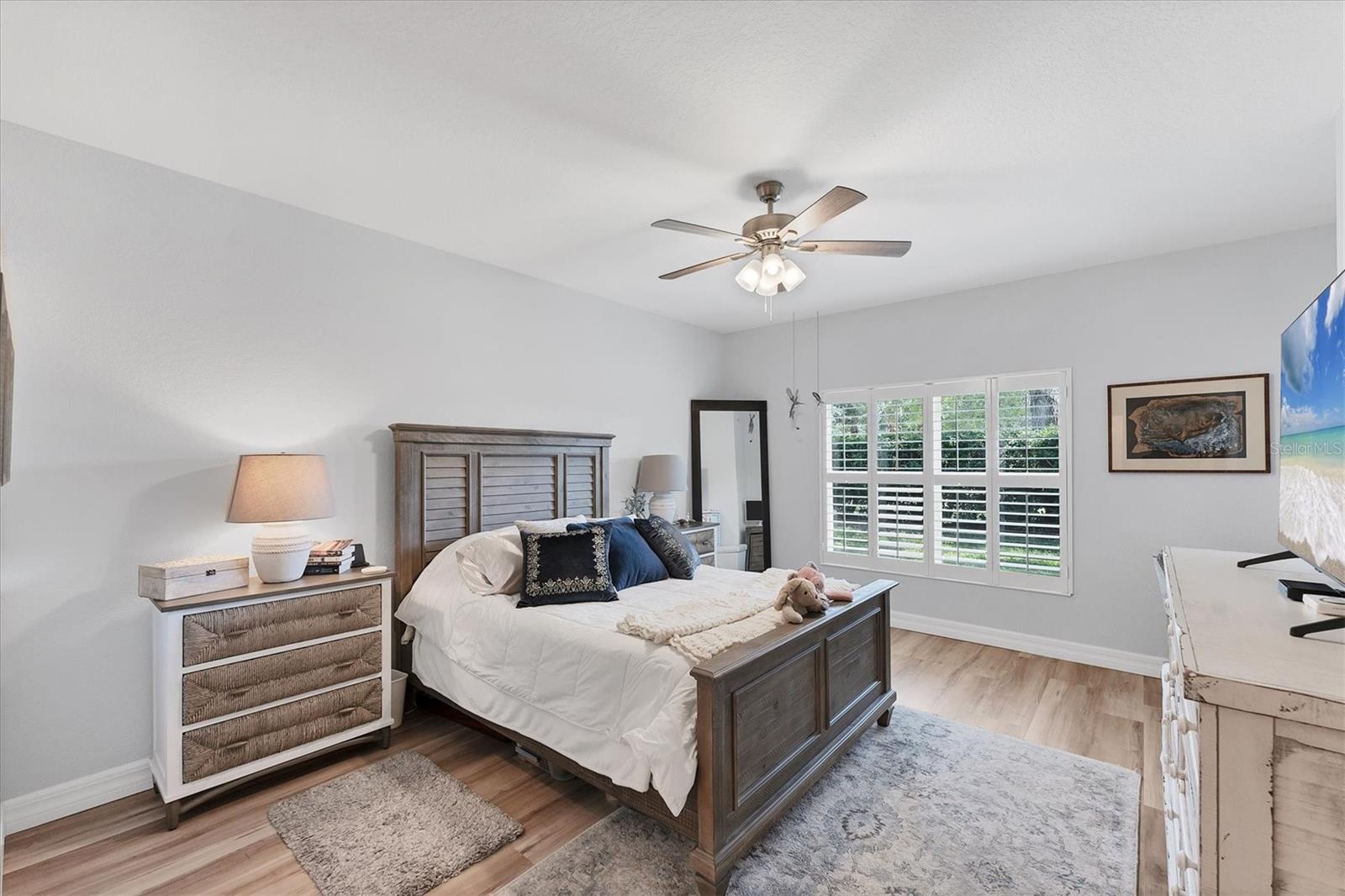 CEDAR HOLLOW AT TARA - Residential