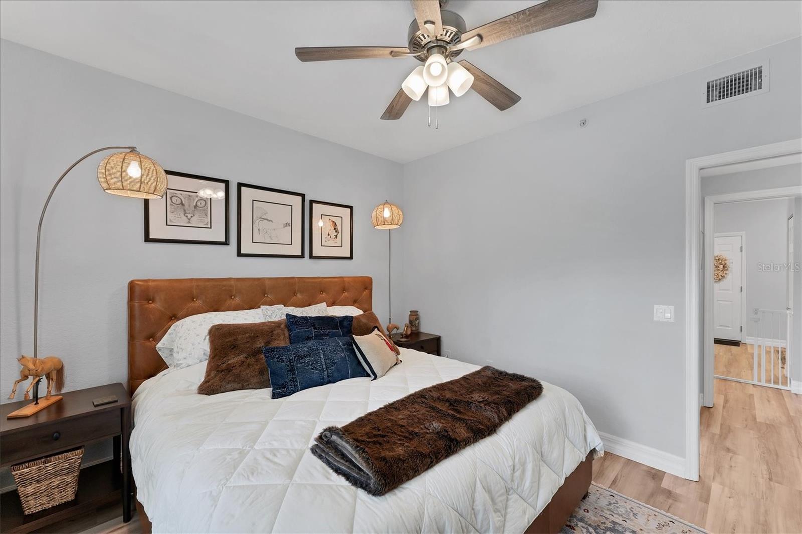 CEDAR HOLLOW AT TARA - Residential