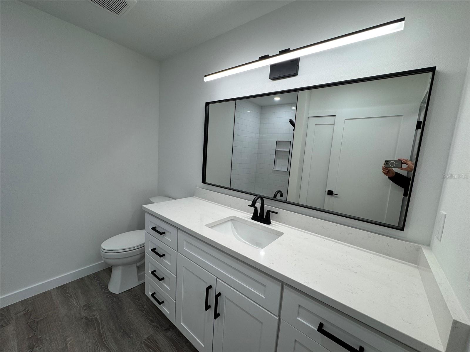 HOMECROFT - Residential