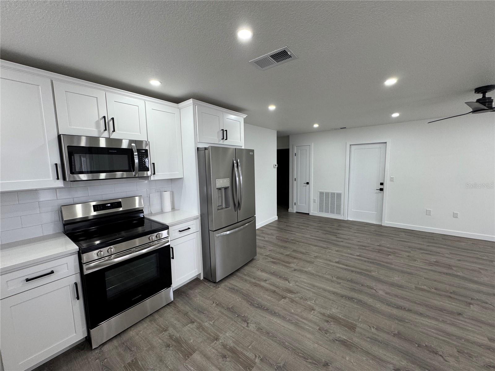 HOMECROFT - Residential