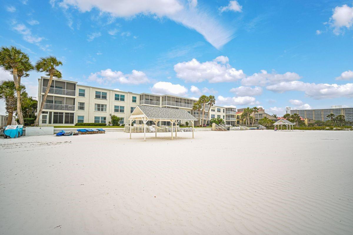 6154 MIDNIGHT PASS ROAD D18