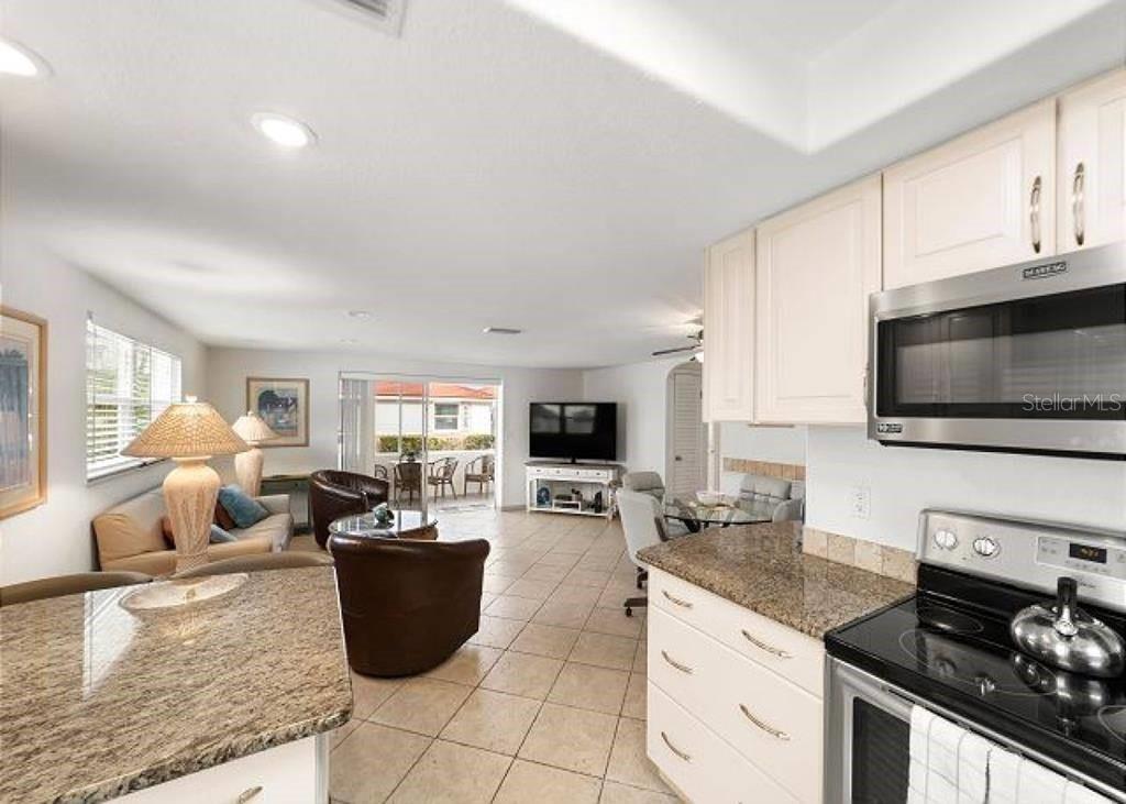 6154 MIDNIGHT PASS ROAD D18