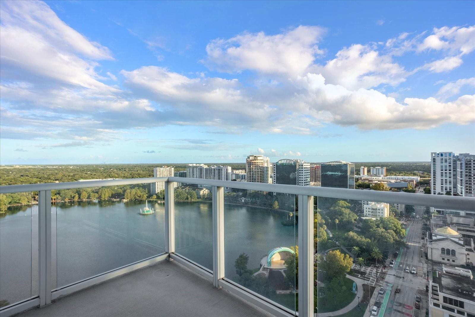 VUE/LK EOLA - Residential Lease