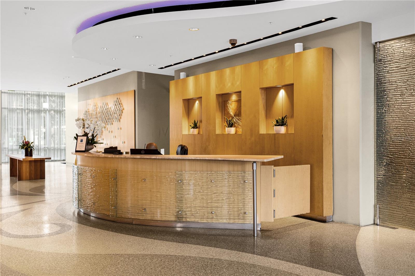 VUE/LK EOLA - Residential Lease