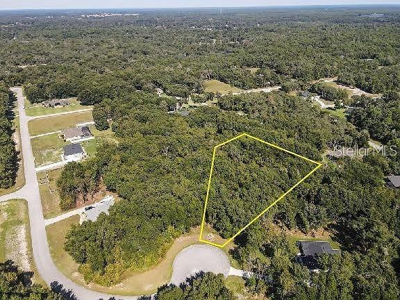 Prime One Acre lot in sought after Northwest DeLand's "Glenwood Reserve" community. This amazing ONE ACRE lot is High and Dry and has a variety of gorgeous trees. Nestled on a quiet cul de sac within this quaint community of custom homes with various architecture ... making it feel upscale and far from cookie cutter... choose your builder....only a short drive to Lake Woodruff wildlife refuge.... step just outside the community entrance and access the extensive "Cross Volusia Trail" system. Convenient to Award winning Downtown DeLand and Stetson University; Cleared: No