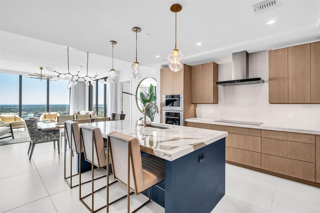 Photo of 301 1st Street S #2507, St Petersburg, FL 33701 (MLS # TB8558703)