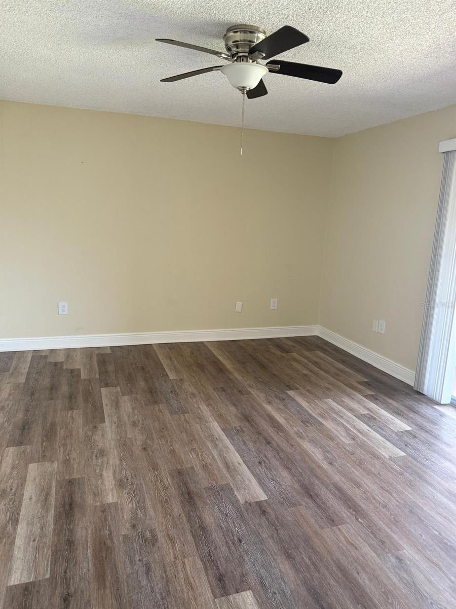 821 SKY LAKE CIRCLE C
