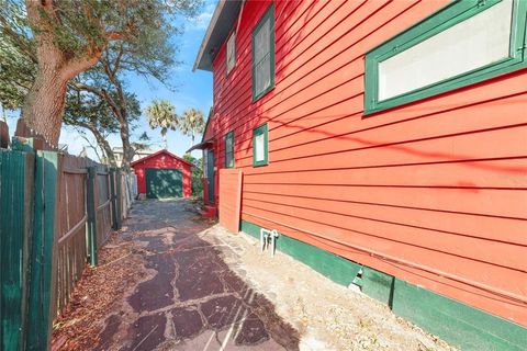 A home in DAYTONA BEACH