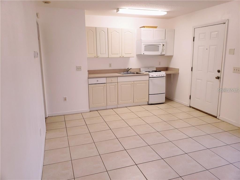 Photo of 113 Coconut Palm Way, Davenport, FL 33897 (MLS # S5159950)
