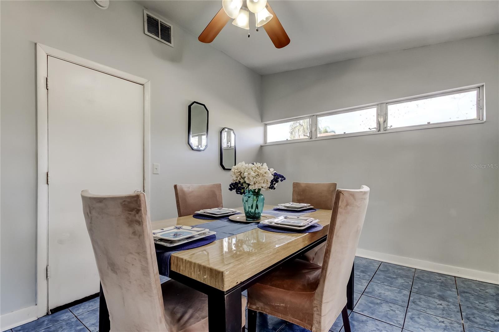 HIGHLAND TERRACE MANOR - Residential