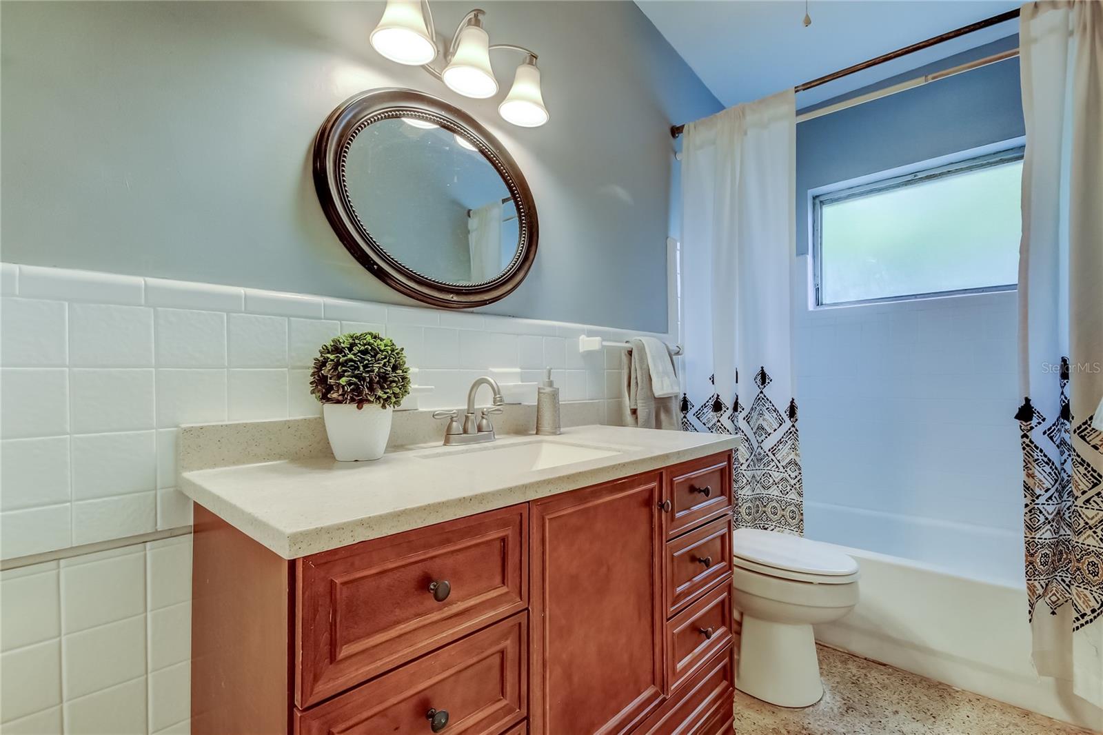 HIGHLAND TERRACE MANOR - Residential