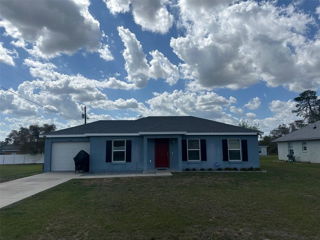 Photo of 103 Marion Oaks Drive, Ocala, FL 34473 (MLS # OM721543)