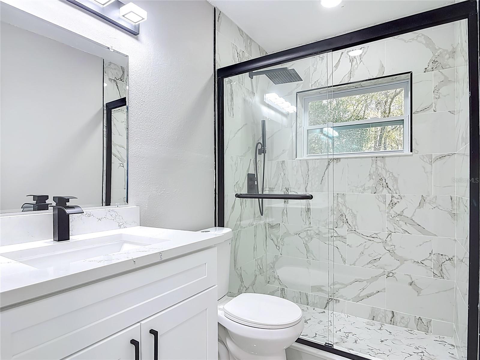 MOUNT PLYMOUTH - Residential