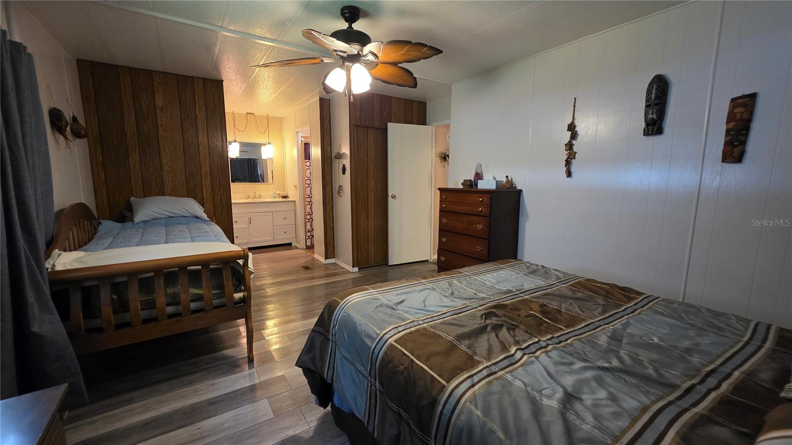 SAMS LEISURE LAKE ESTATES - Residential