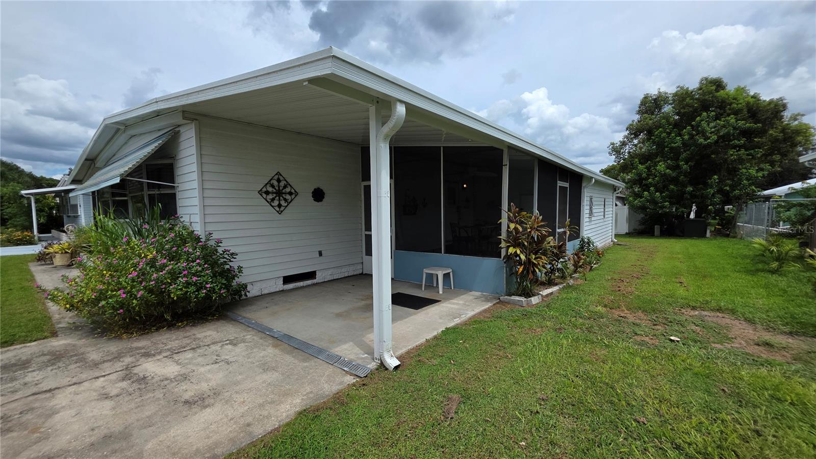 SAMS LEISURE LAKE ESTATES - Residential