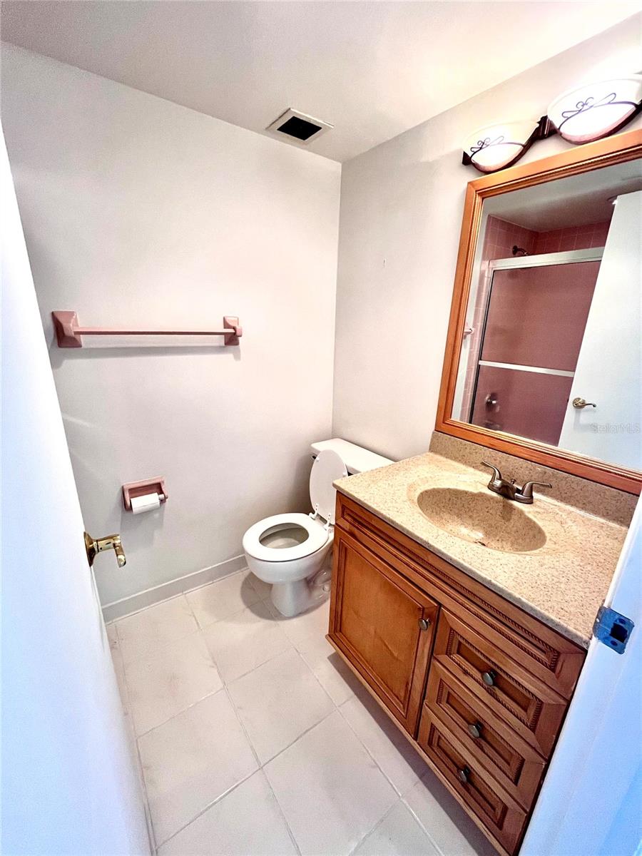 VENICE SANDS - Residential Lease