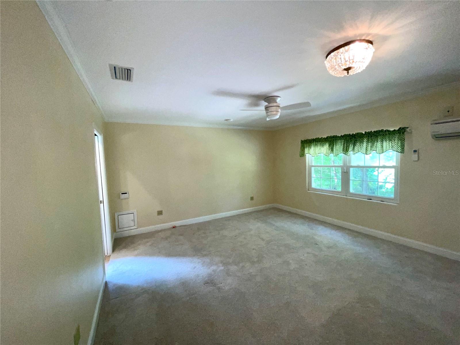 MAPLE HILL - Residential