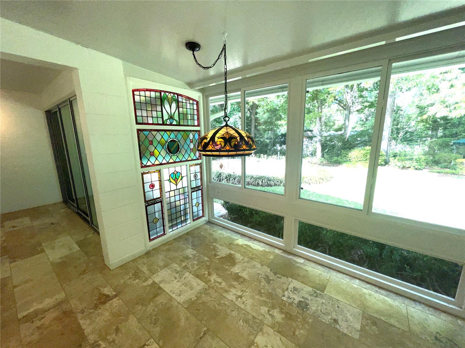 MAPLE HILL - Residential