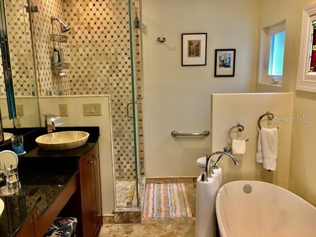 MAPLE HILL - Residential