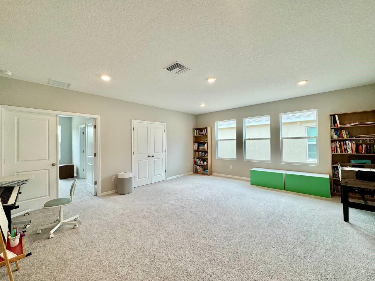 DEERBROOK PH 1 - Residential Lease