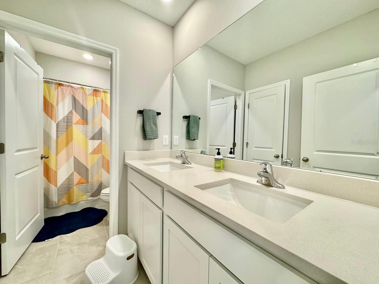 DEERBROOK PH 1 - Residential Lease