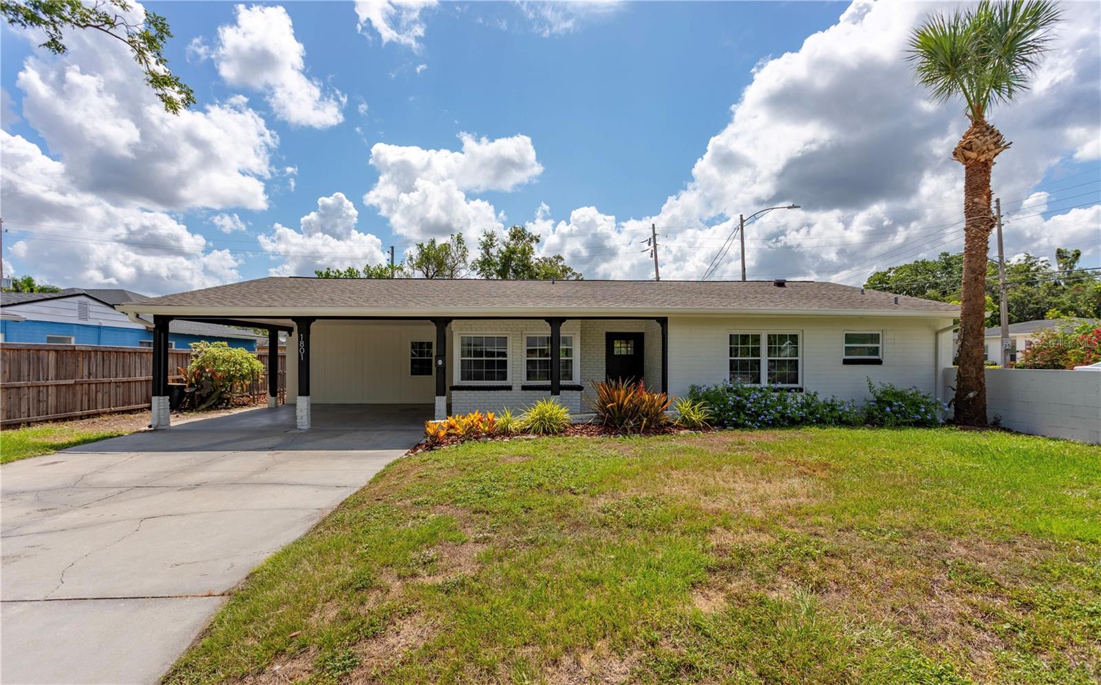 1801 PALM LANE