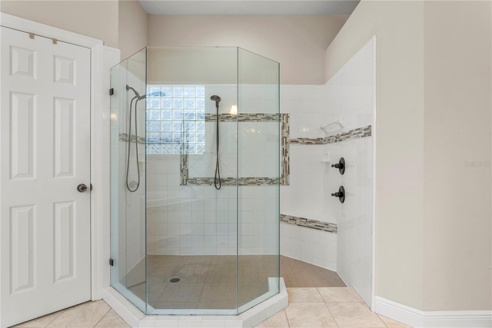 BLOOMINGDALE - Residential