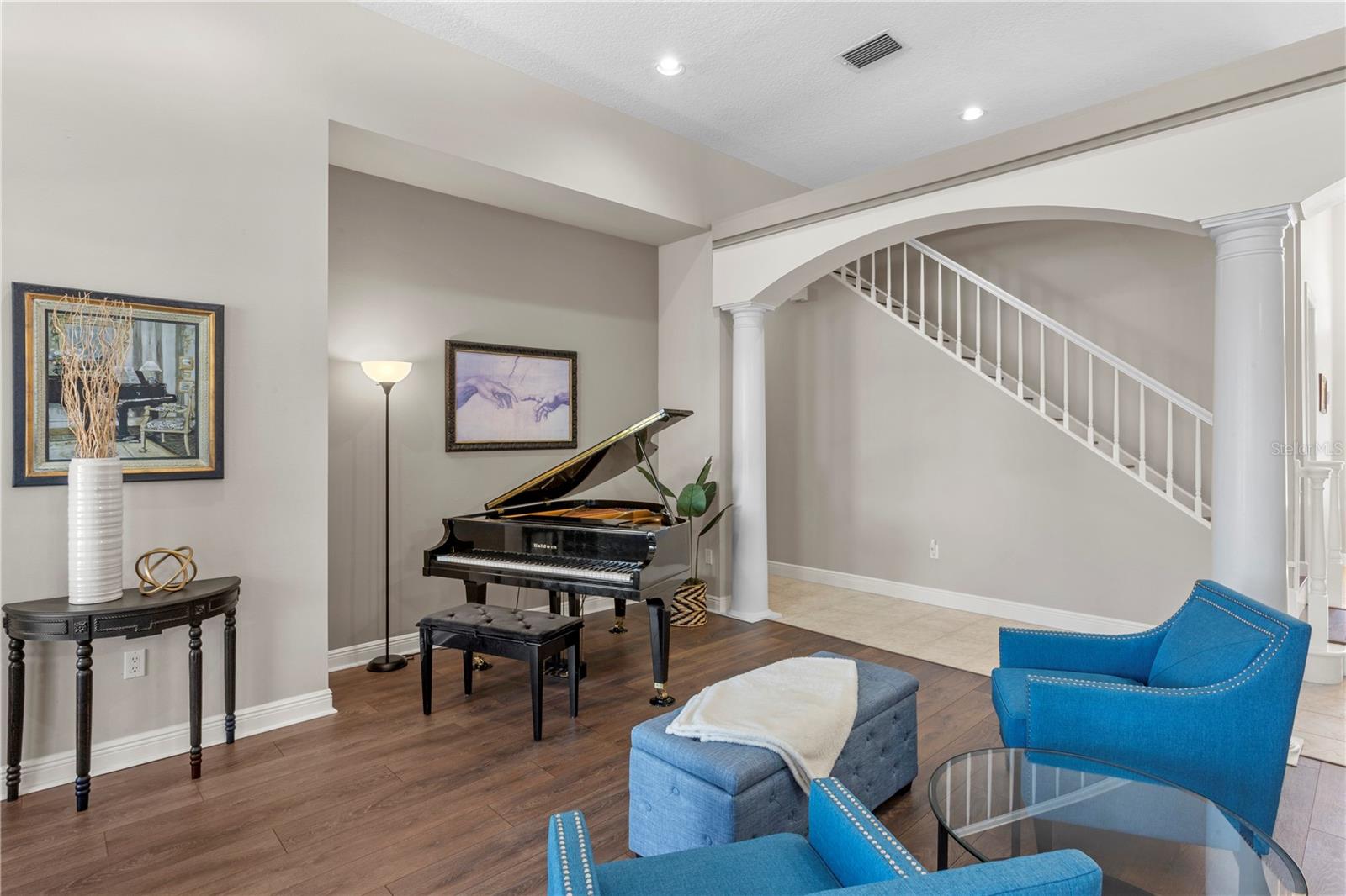 BLOOMINGDALE - Residential