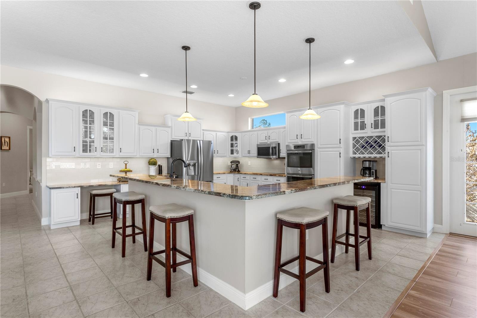 4302 FAIRCOURT DRIVE