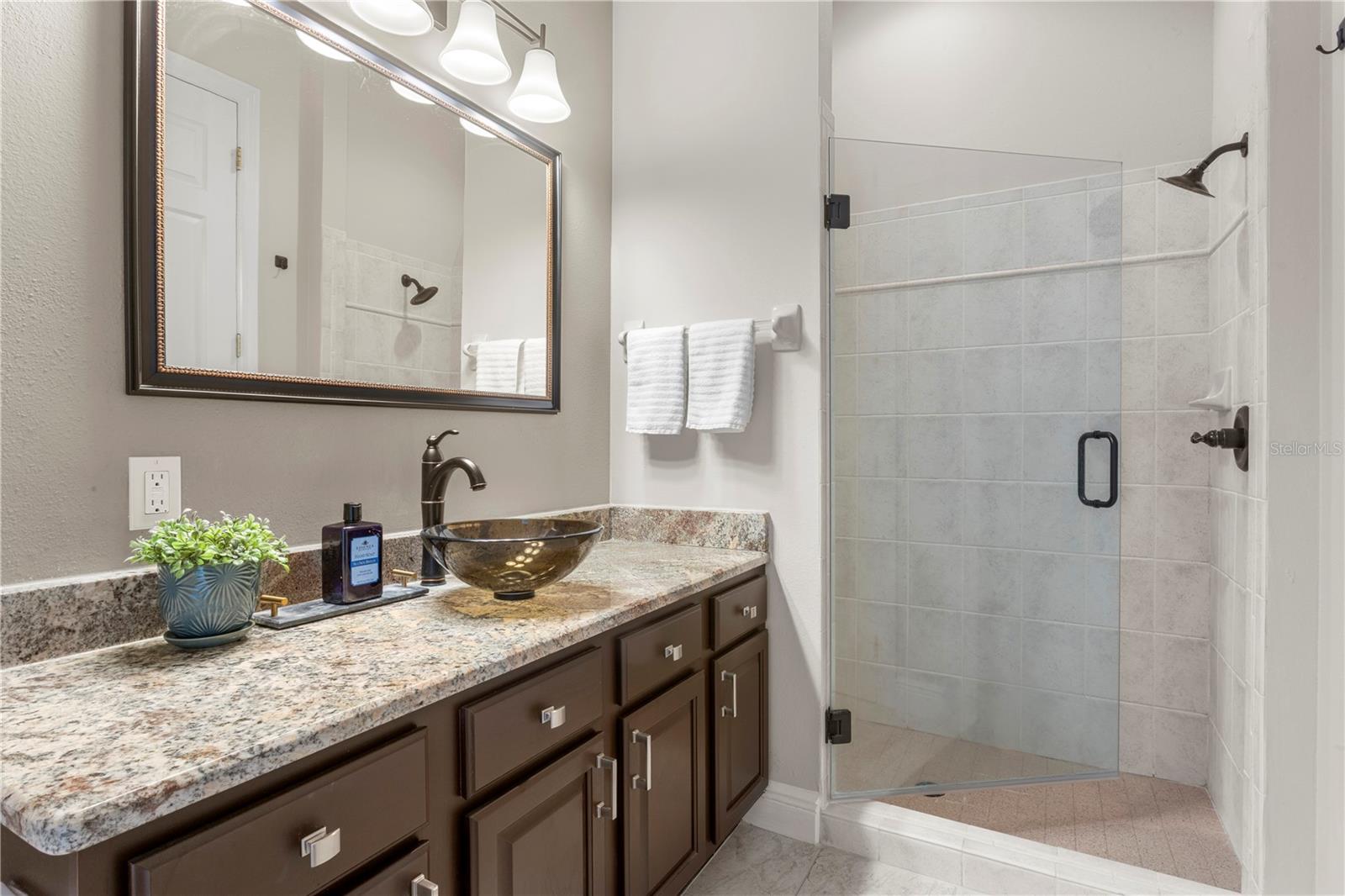 BLOOMINGDALE - Residential