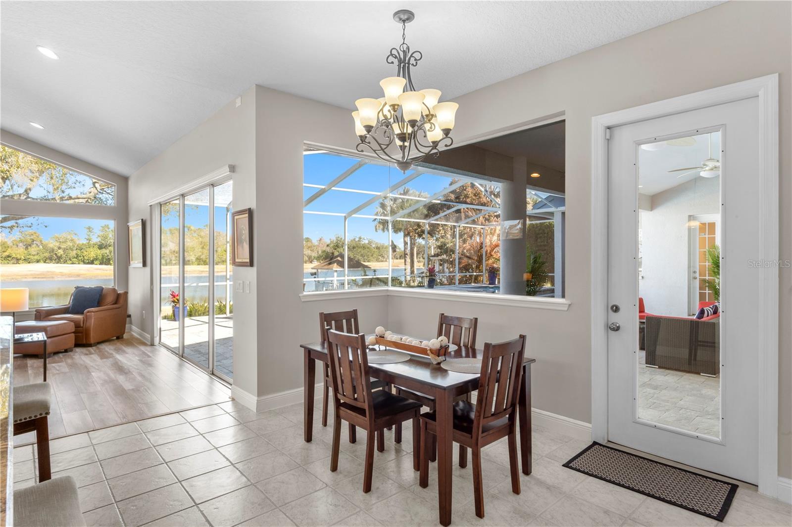 BLOOMINGDALE - Residential